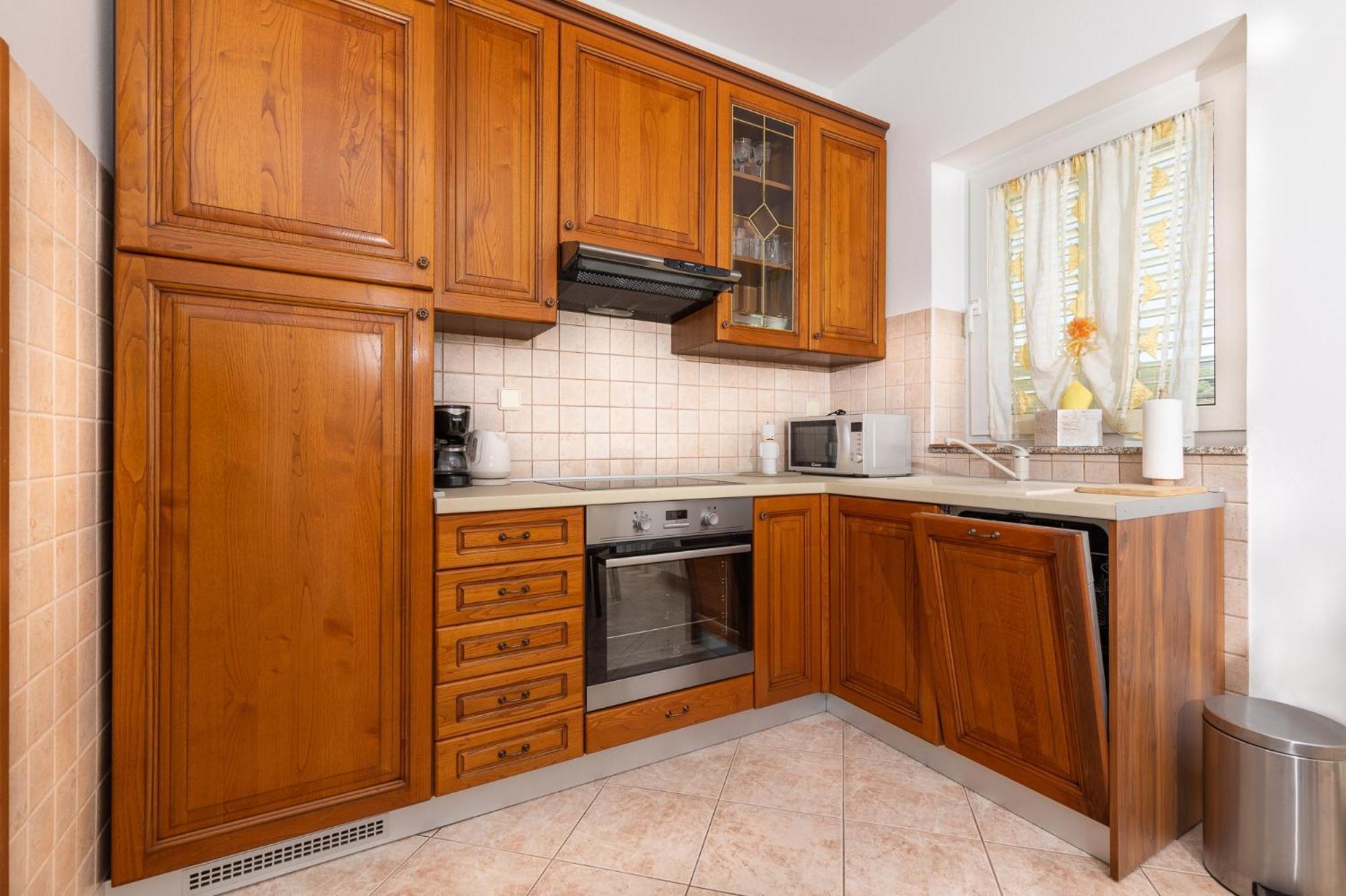 Apartments With A Parking Space Punat, Krk - 20553 Экстерьер фото