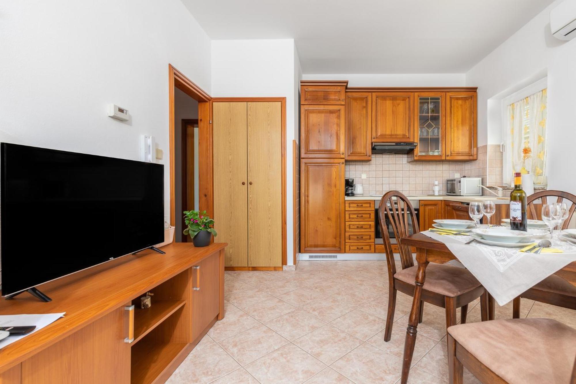 Apartments With A Parking Space Punat, Krk - 20553 Номер фото